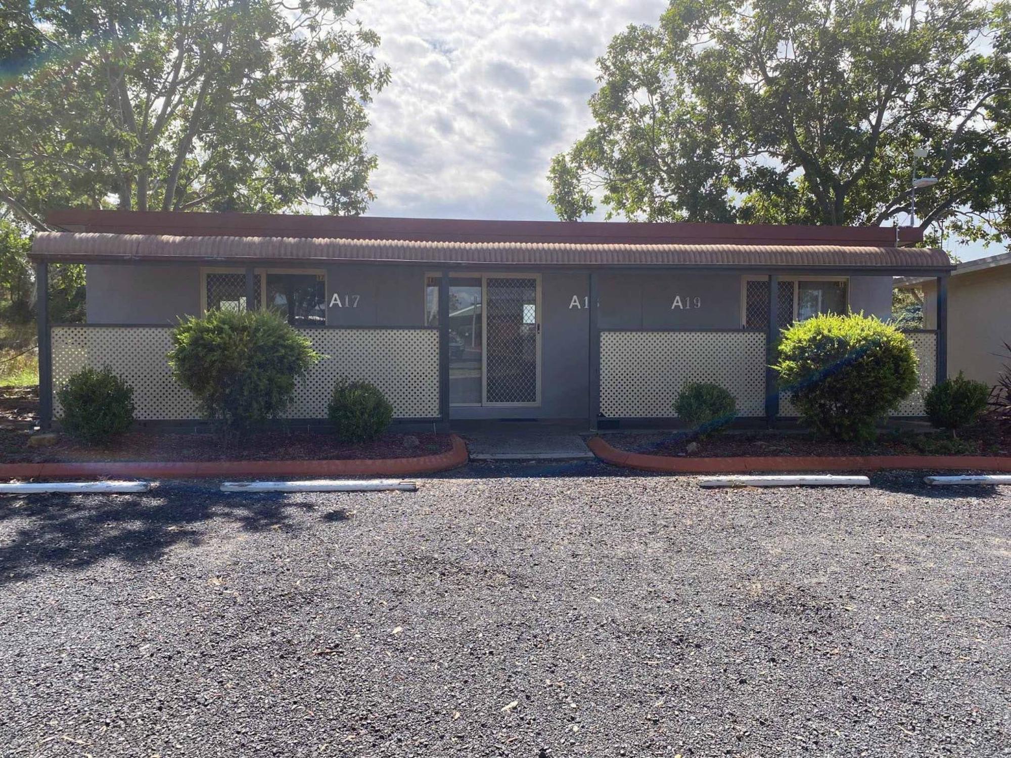 Big4 Mudgee Holiday Park Exterior foto