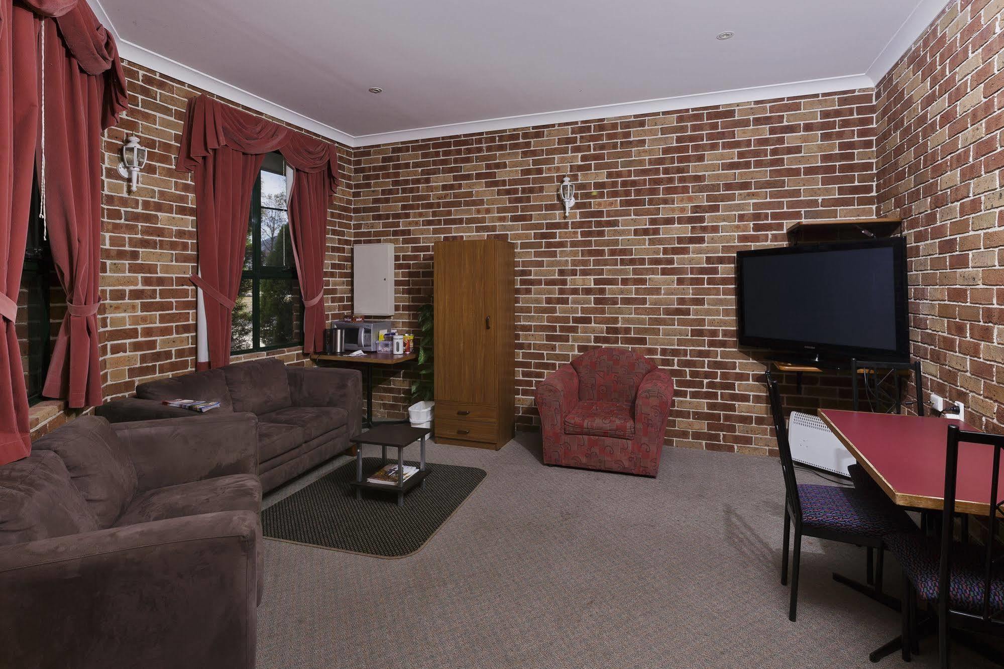 Big4 Mudgee Holiday Park Exterior foto